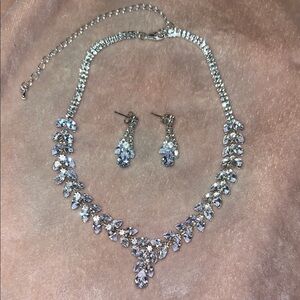 Windsor Silver Crystal Necklace and Earring Set